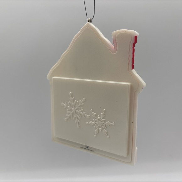 Hallmark Keepsake 2018 Our First Christmas - Christmas Tree Photo Holder - Picture 6 of 12